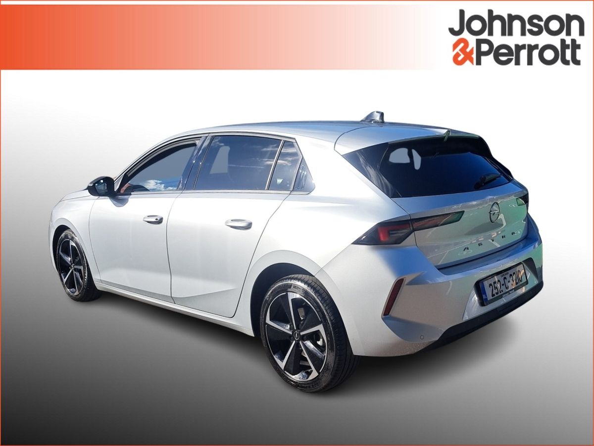 Opel Astra Elegance 1.2 130hp 6-speed manual MY25