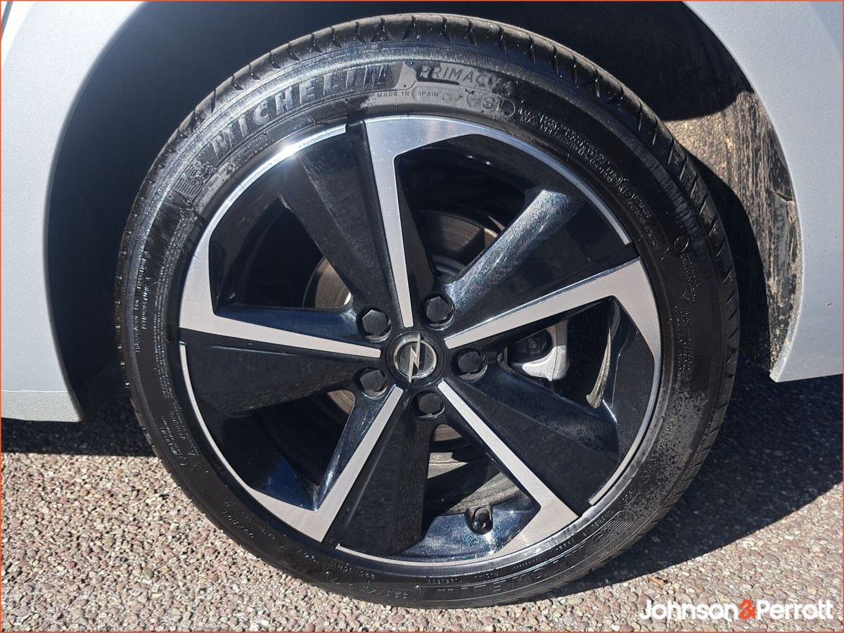 Opel Astra Elegance 1.2 130hp 6-speed manual MY25