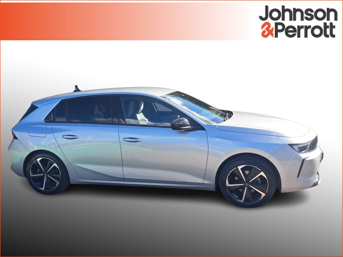 Opel Astra Elegance 1.2 130hp 6-speed manual MY25