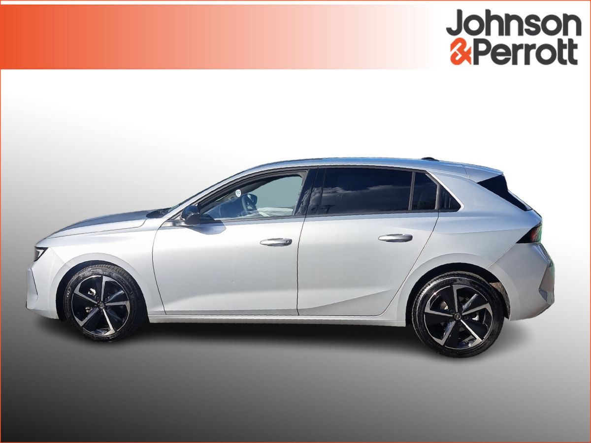 Opel Astra Elegance 1.2 130hp 6-speed manual MY25