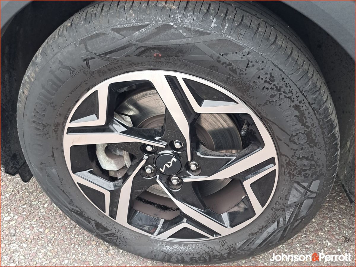 Kia Sportage K2 Diesel WAS €37,900 NOW €33,900 SAVE €4,000
