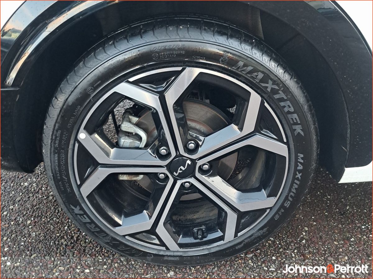 Kia Niro Niro K3 HEV 3.9% APR Available!