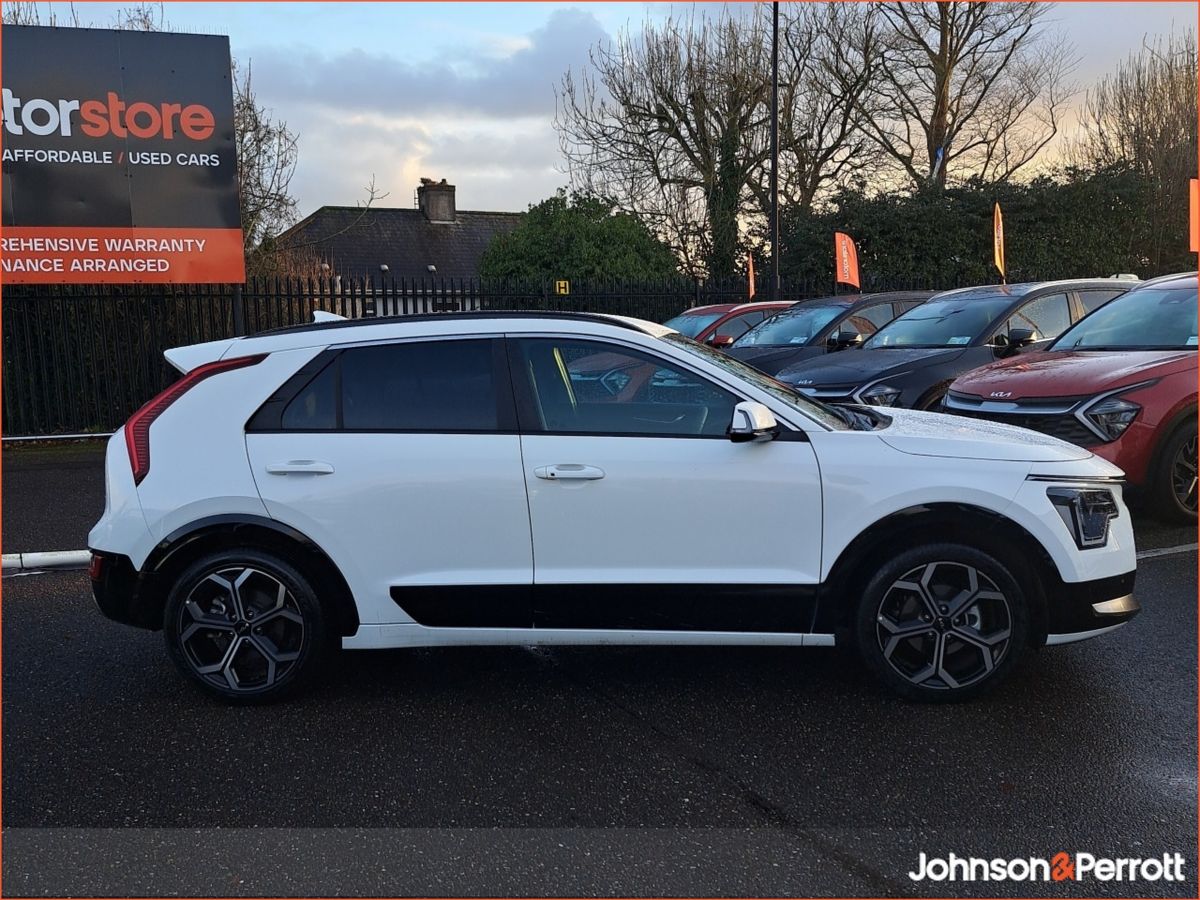 Kia Niro Niro K3 HEV 3.9% APR Available!