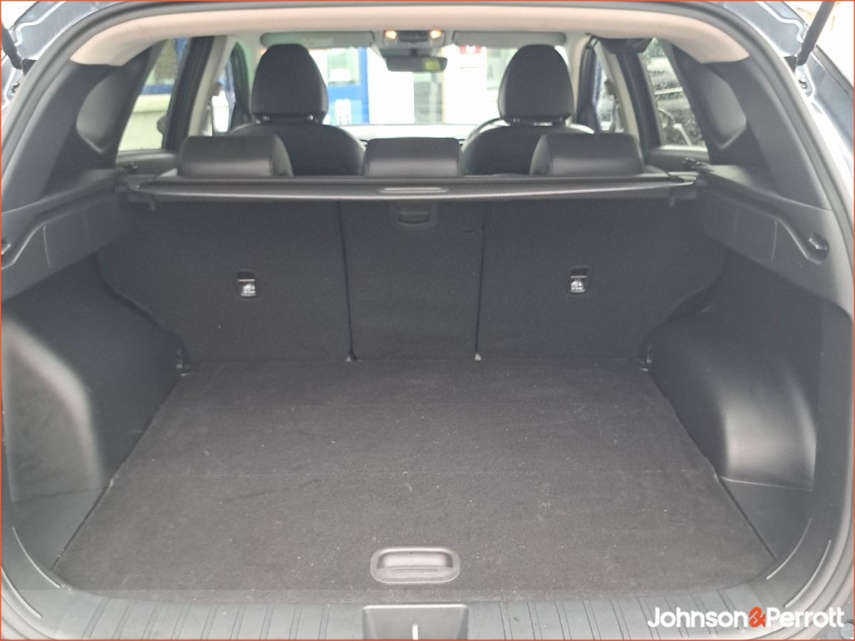 Hyundai Tucson 2WD Executive w.2 Tone Roof