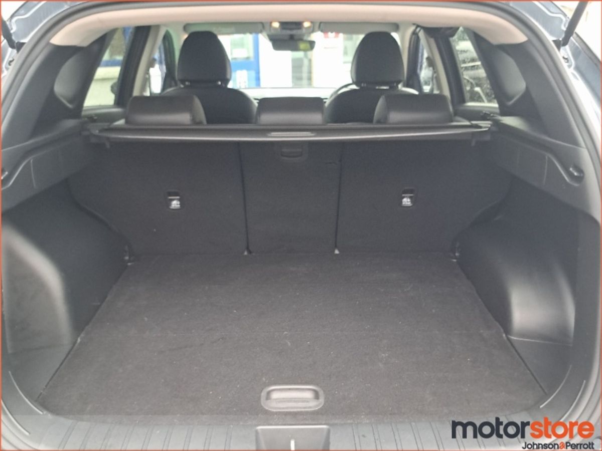 Hyundai Tucson 2WD Executive w.2 Tone Roof