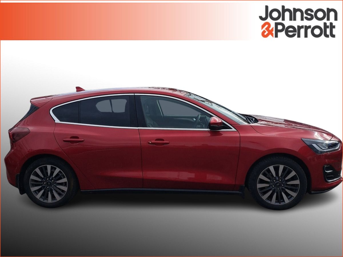 Ford Focus 1.0L EcoBoost 125PS Titanium Vignale