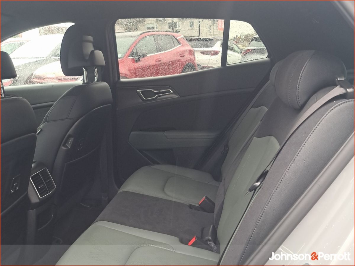 Kia Sportage Anniversary Edition Plug-in Hybrid