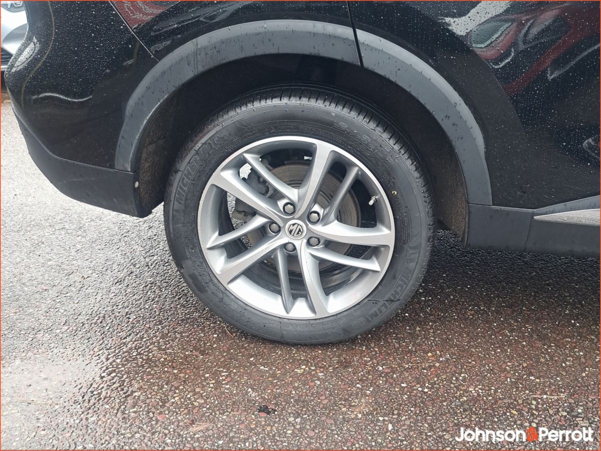 MG HS Plug-in Hybrid EV 2WD Auto Exclusive