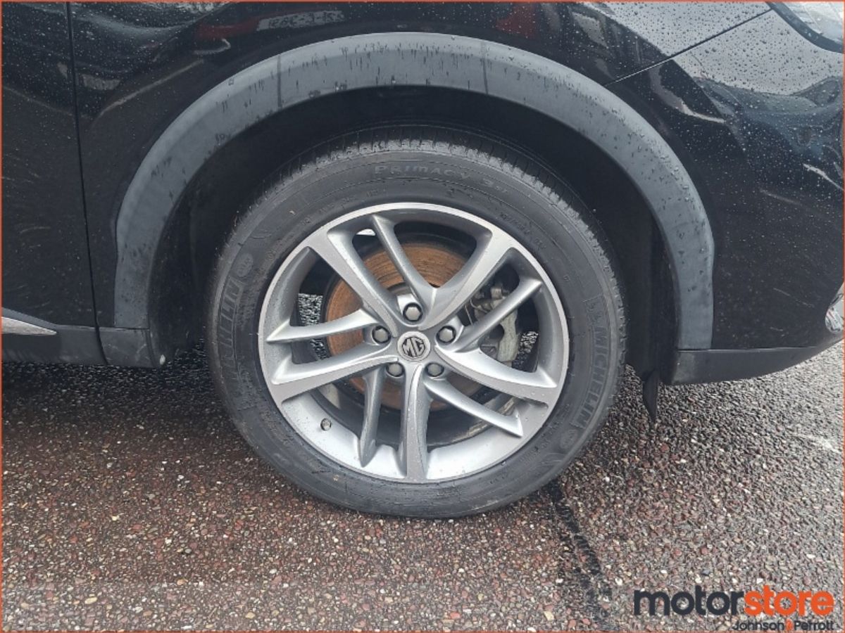 MG HS Plug-in Hybrid EV 2WD Auto Exclusive
