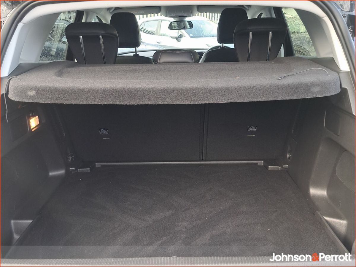 Opel Grandland X GRANDLAND X MY21-SRI-1.2 130BHP