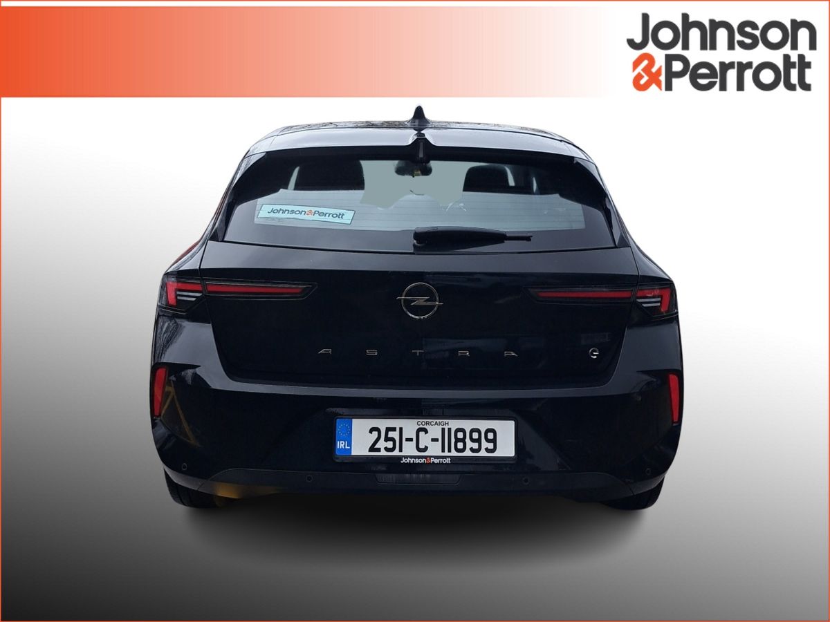 Opel Astra SC 54KWh EV 155PS