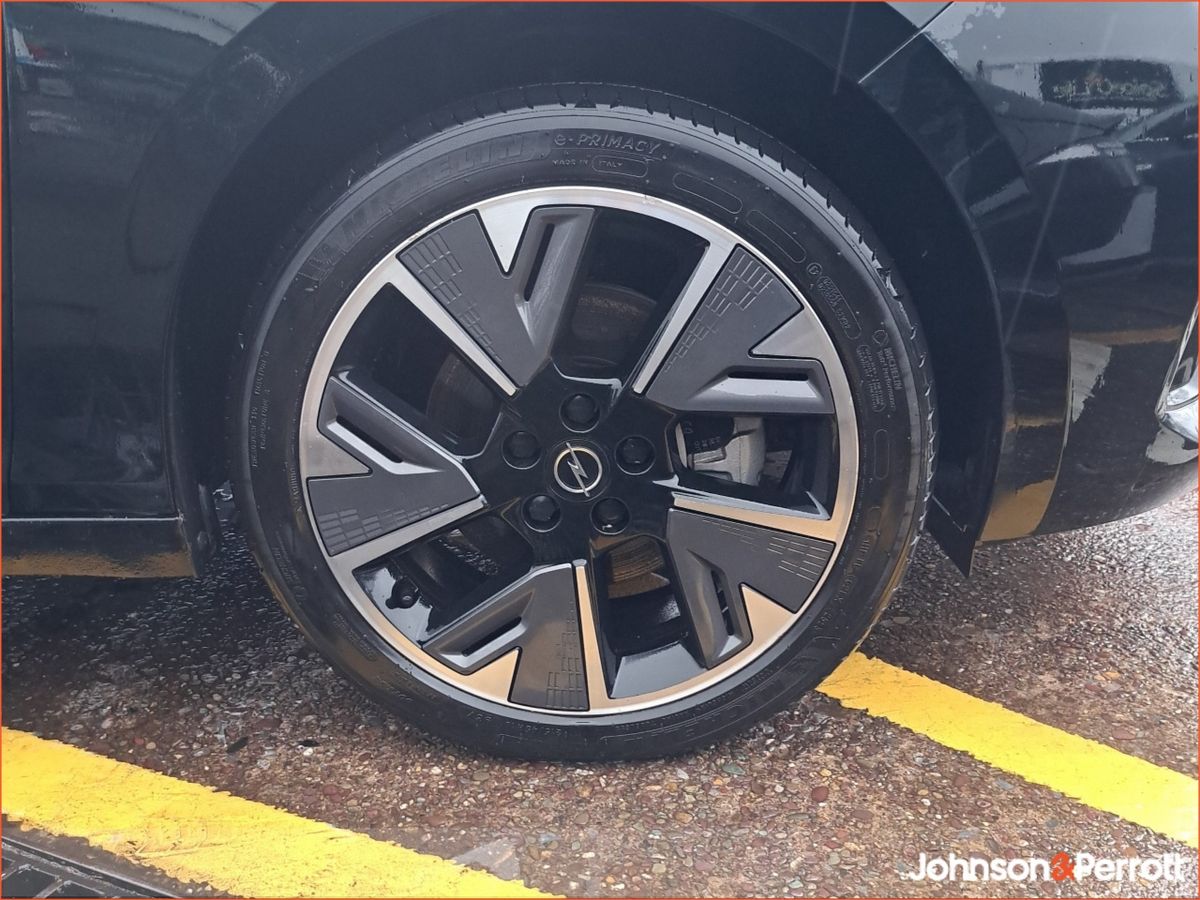 Opel Astra SC 54KWh EV 155PS