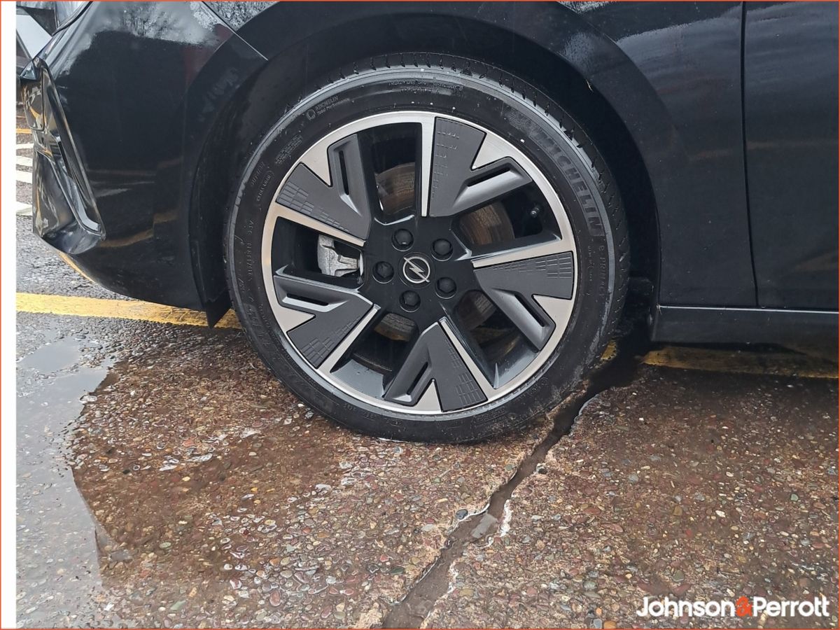 Opel Astra SC 54KWh EV 155PS