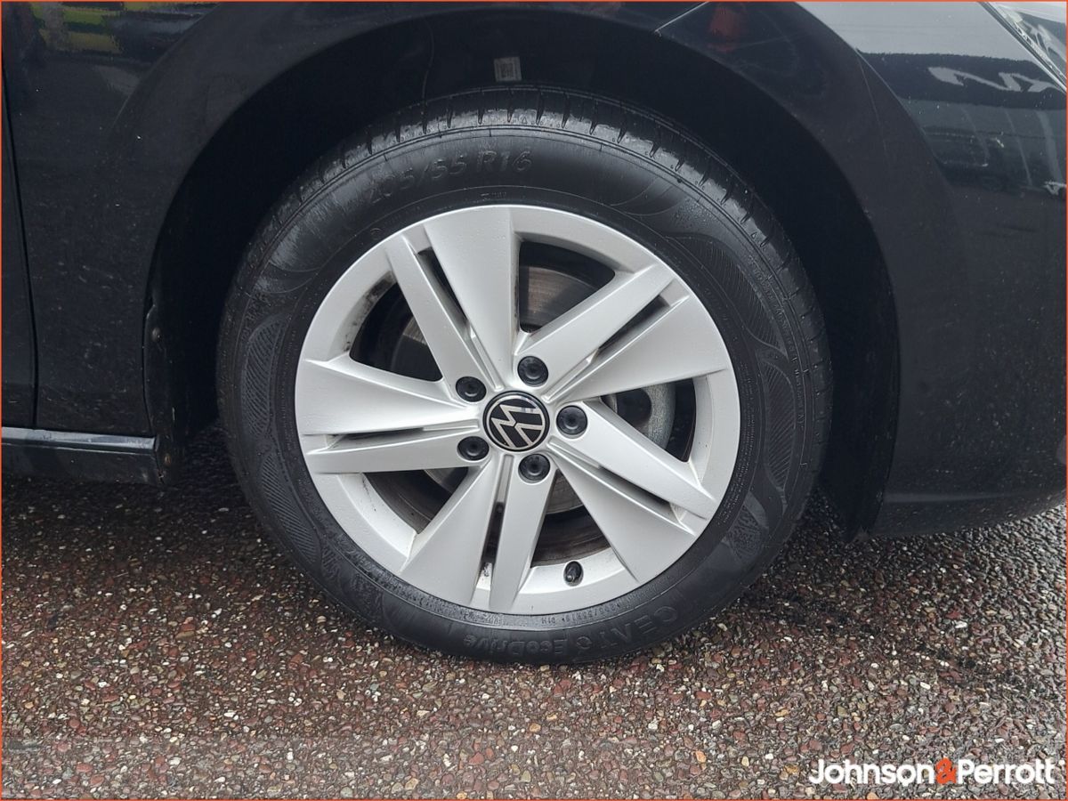 Volkswagen Golf 2.0 TDI 115HP Comfort