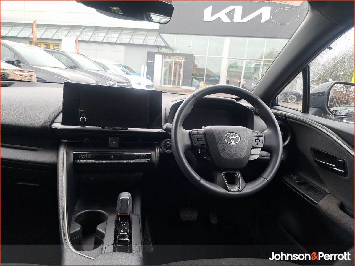 Toyota C-HR 1.8 HYBRID SPORT