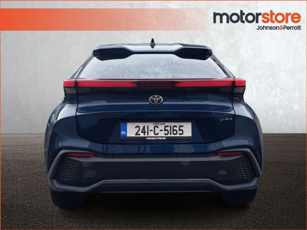 Toyota C-HR 1.8 HYBRID SPORT