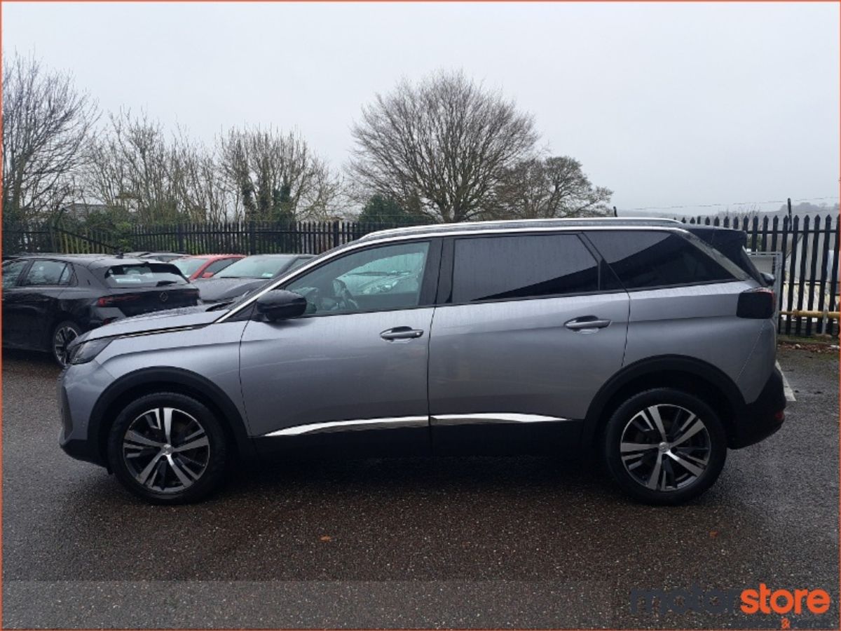 Peugeot 5008 1.5 BlueHDi 130bhp Allure Auto