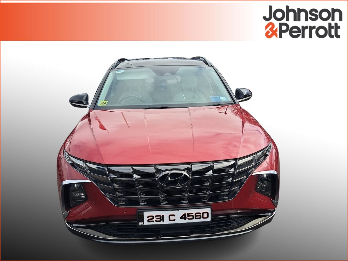 Hyundai Tucson 2WD Executive Plus w 2 Tone Roof