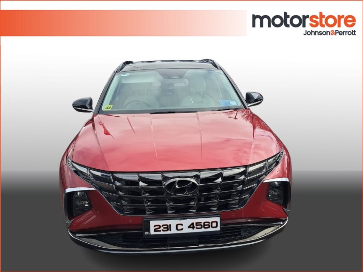 Hyundai Tucson 2WD Executive Plus w 2 Tone Roof