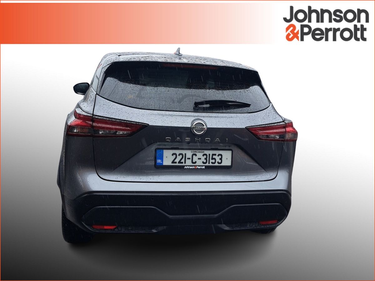 Nissan Qashqai 1.3 PET MILD HYBRID SV