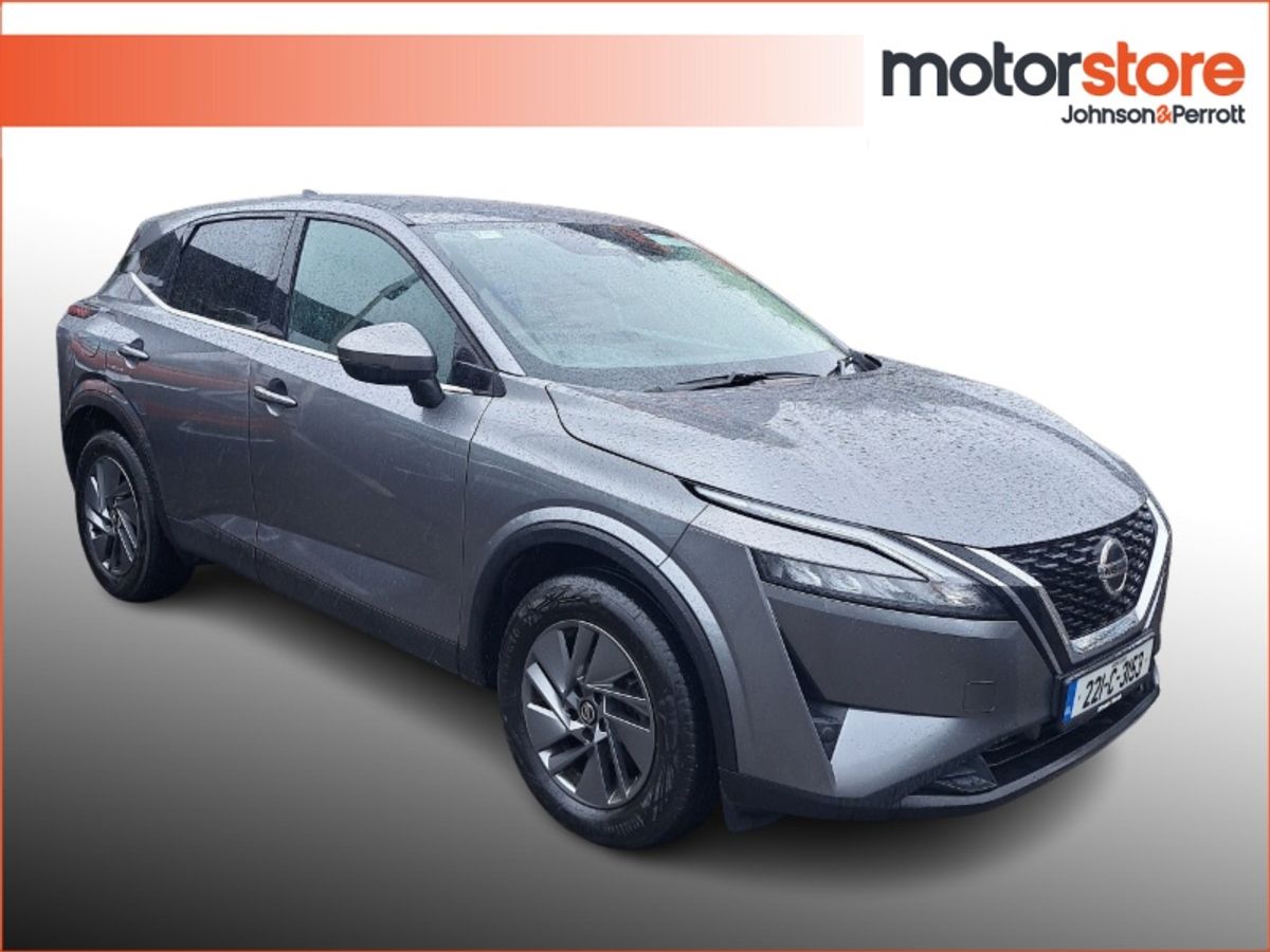 Nissan Qashqai 1.3 PET MILD HYBRID SV