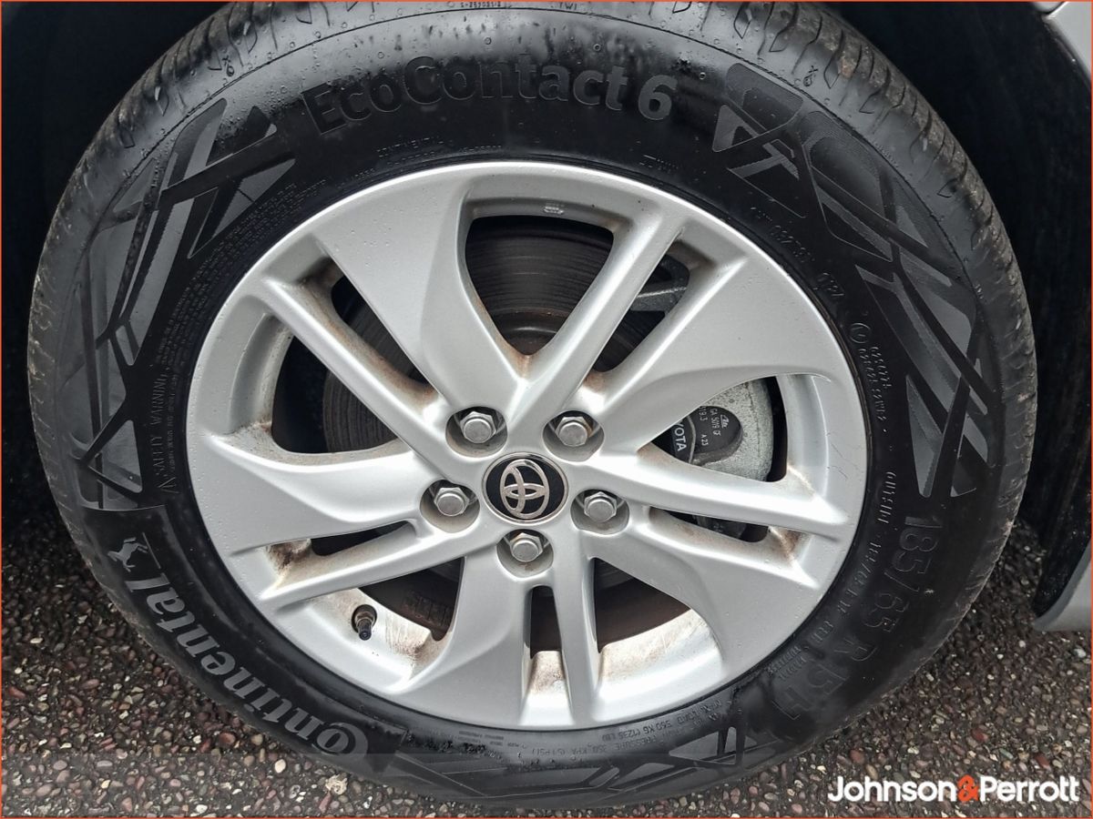 Toyota Yaris Yaris Hybrid Luna