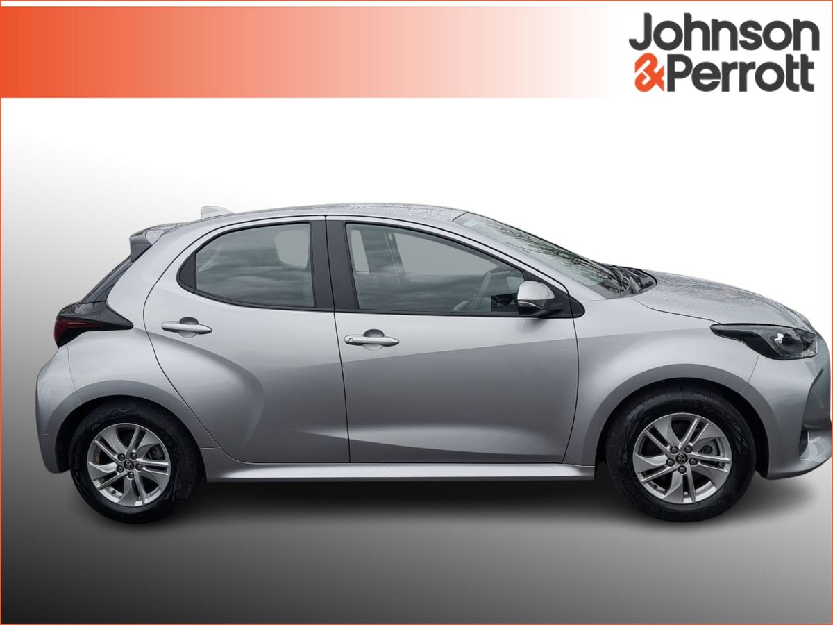 Toyota Yaris Yaris Hybrid Luna