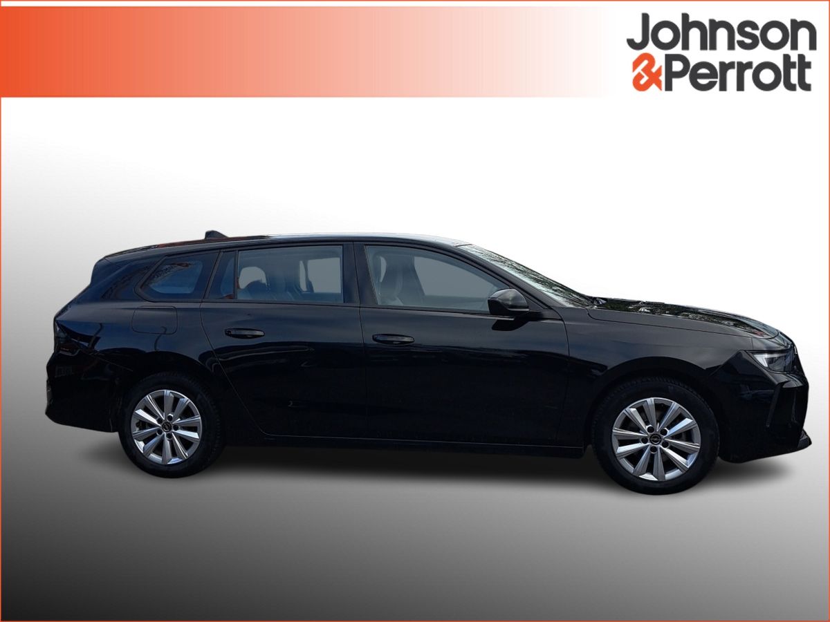 Opel Astra Elegance 1.2 Turbo 110PS Petrol 6 Speed