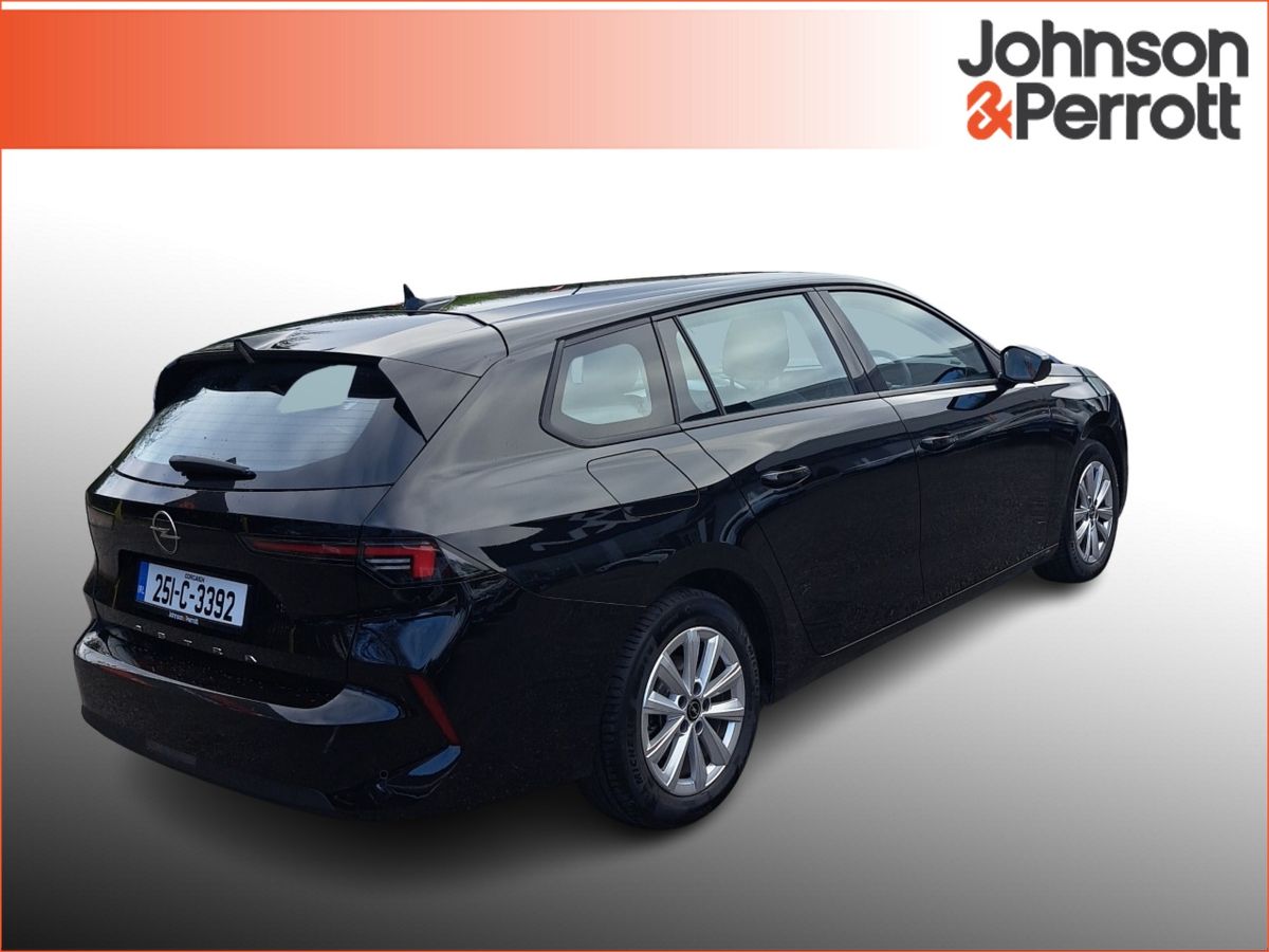 Opel Astra Elegance 1.2 Turbo 110PS Petrol 6 Speed