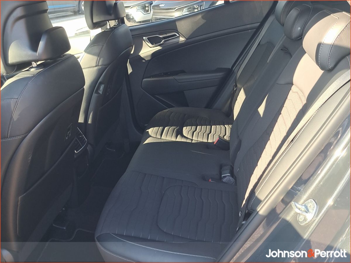 Kia Sportage 1.6 CRDi SCR Diesel 115 hp K2 6MT