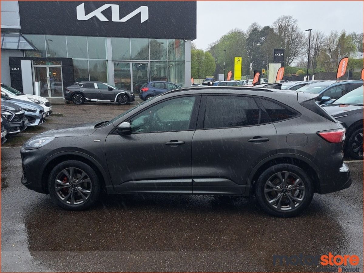 Ford Kuga 1.5 EcoBlue 120PS ST-Line X WAS €24,900 NOW €20,900 SAVE €4,000