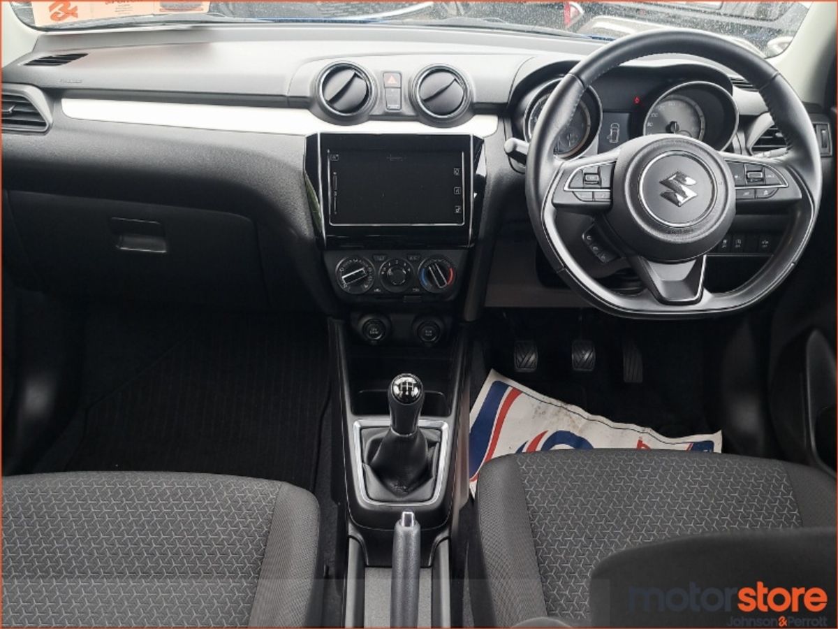 Suzuki Swift Swift 1.2 Mild Hybrid SZ-L MT