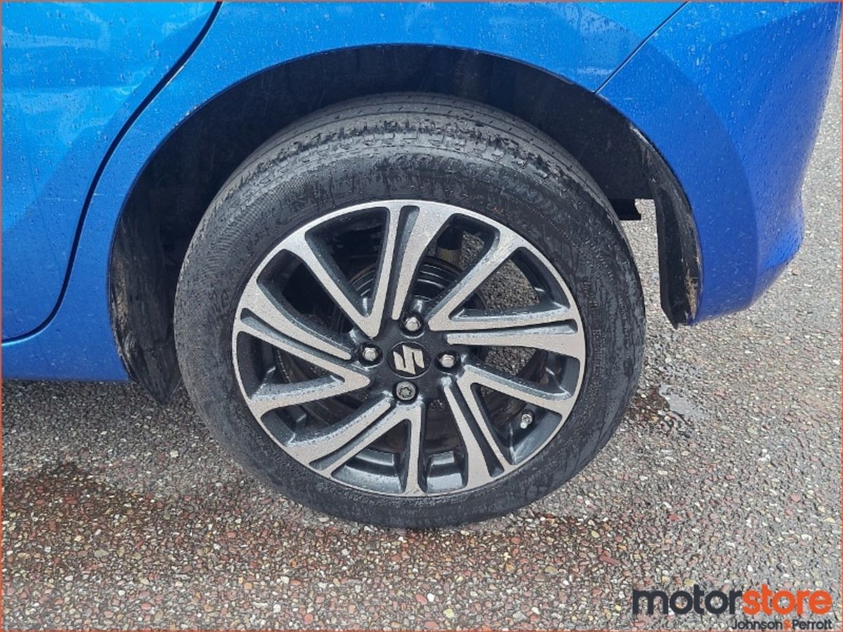 Suzuki Swift Swift 1.2 Mild Hybrid SZ-L MT