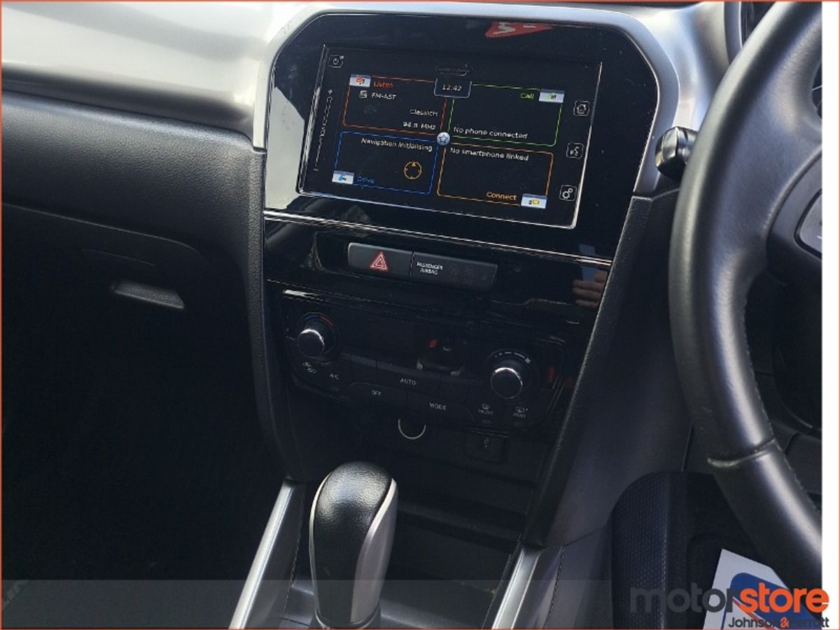 Suzuki Vitara 1.4 Hybrid SZ5 Auto