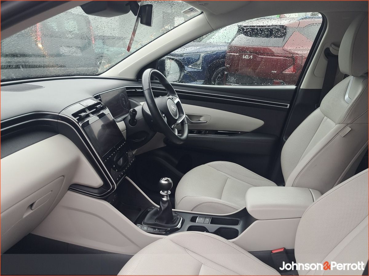 Hyundai Tucson 2WD Executive Plus