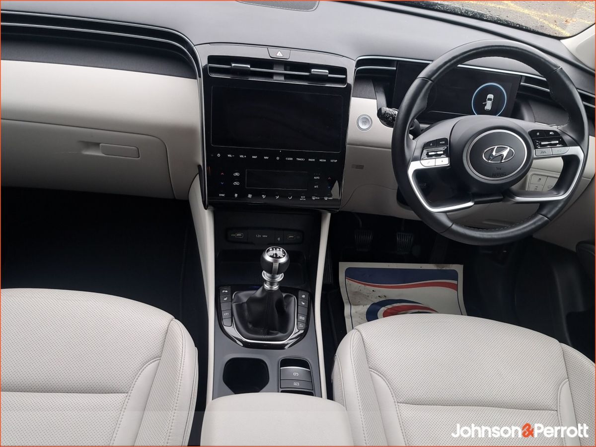 Hyundai Tucson 2WD Executive Plus