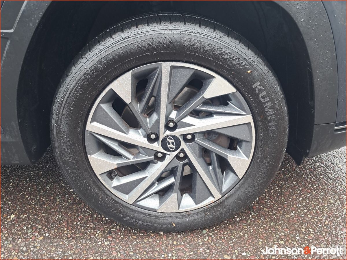 Hyundai Tucson 2WD Executive Plus