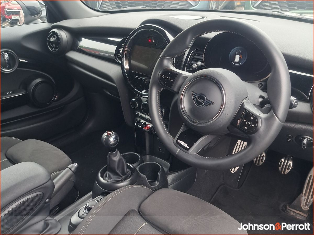 Mini Cooper Cooper Sport