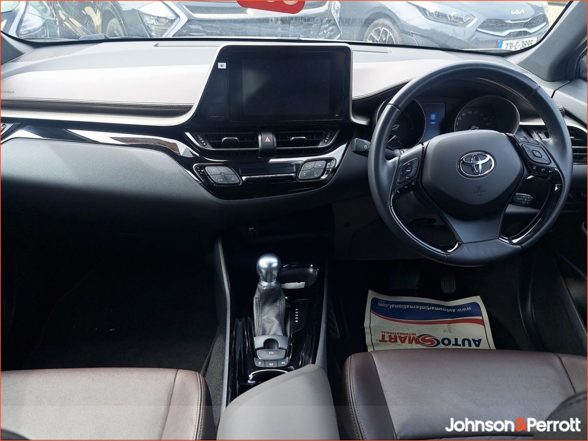Toyota C-HR 1.8 HYBRID SOL