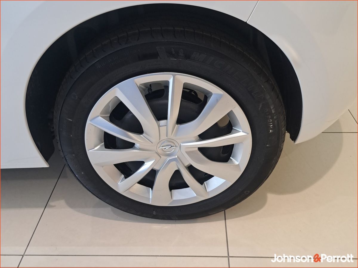 Opel Corsa 1.2 75PS S/S SC * Order Your 262 Now! *
