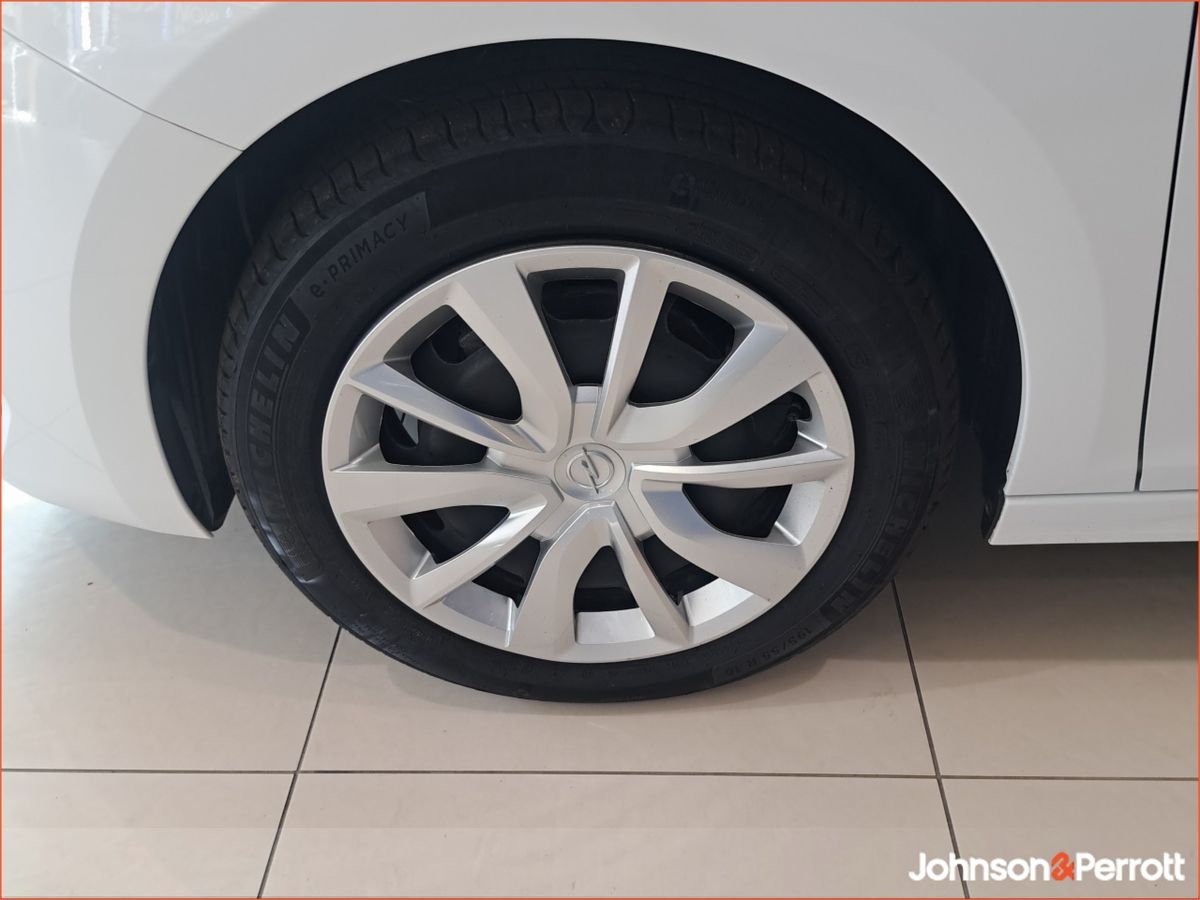 Opel Corsa 1.2 75PS S/S SC * Order Your 262 Now! *