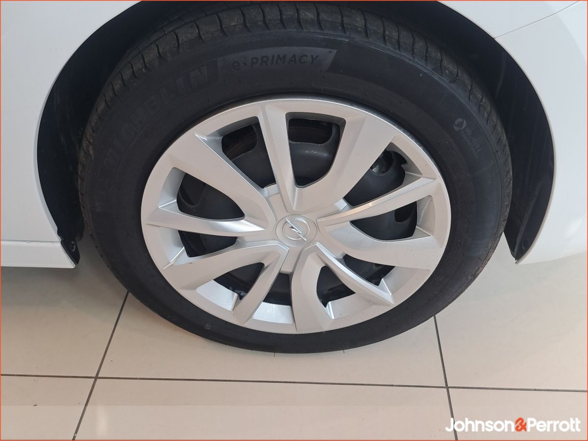 Opel Corsa 1.2 75PS S/S SC * Order Your 262 Now! *