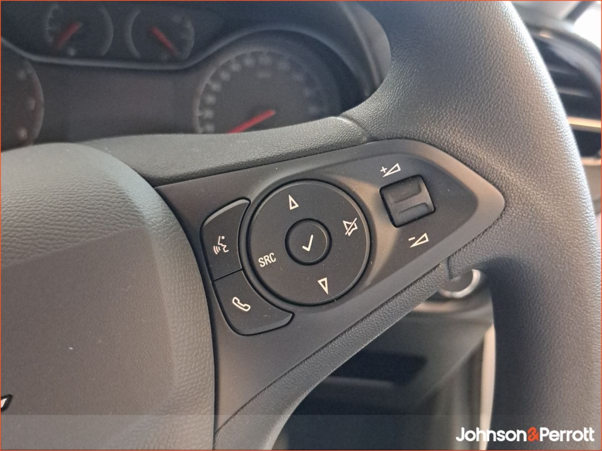 Opel Corsa 1.2 75PS S/S SC * Order Your 262 Now! *