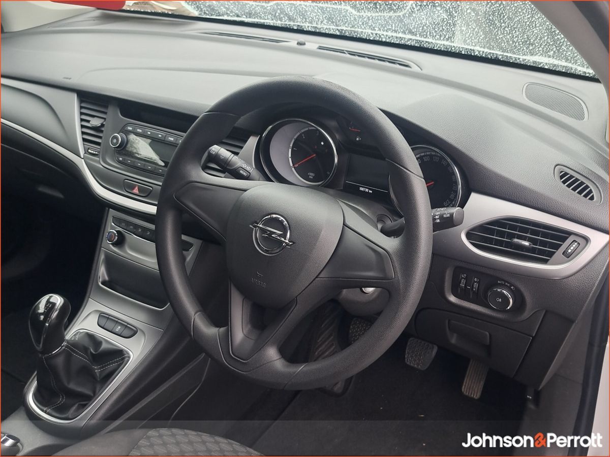 Opel Astra 1.6CDTi 110PS S