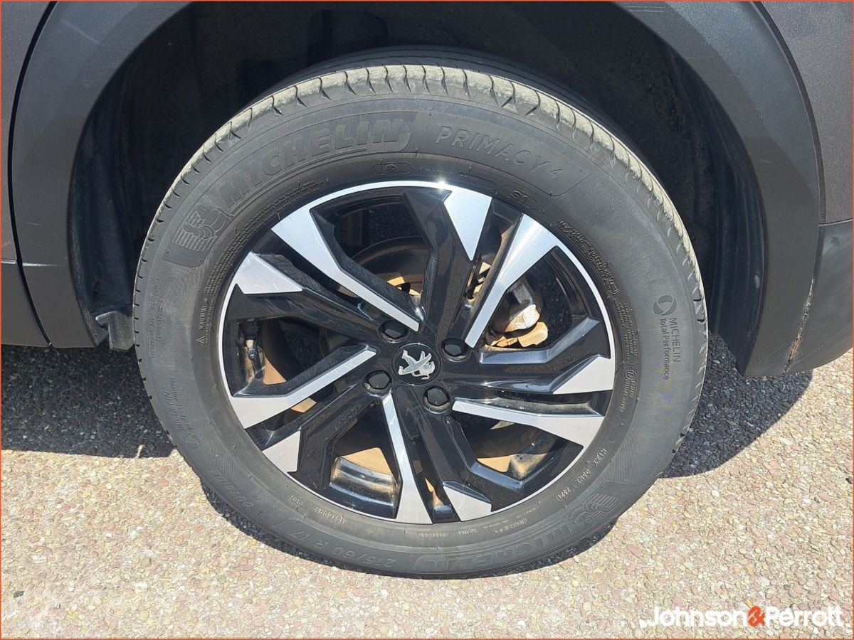 Peugeot 2008 1.2 Puretech 100bhp Allure
