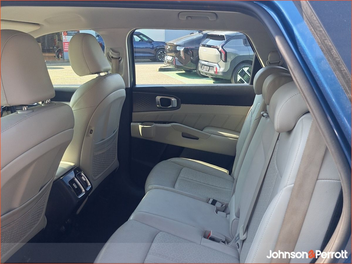 Kia Sorento 2.2 K3 4X2 Diesel 7 seats