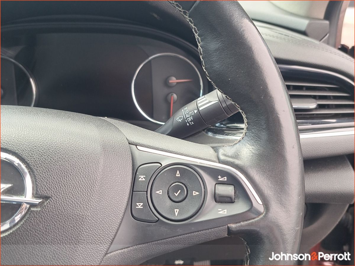 Opel Insignia 2.0 (170PS) Turbo D ELITE AUTO
