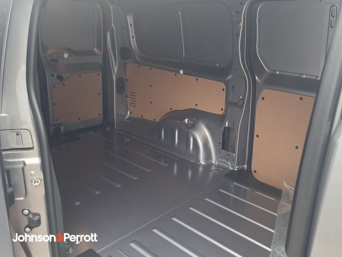 Opel Vivaro VIVARO L2H1 KOMFORT 2900 1.5 D