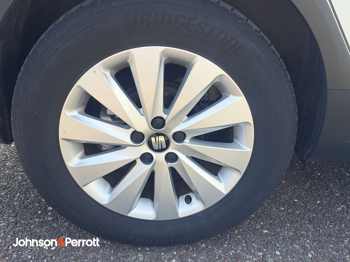 SEAT Arona 1.0TSI 110hp DSG SE Auto