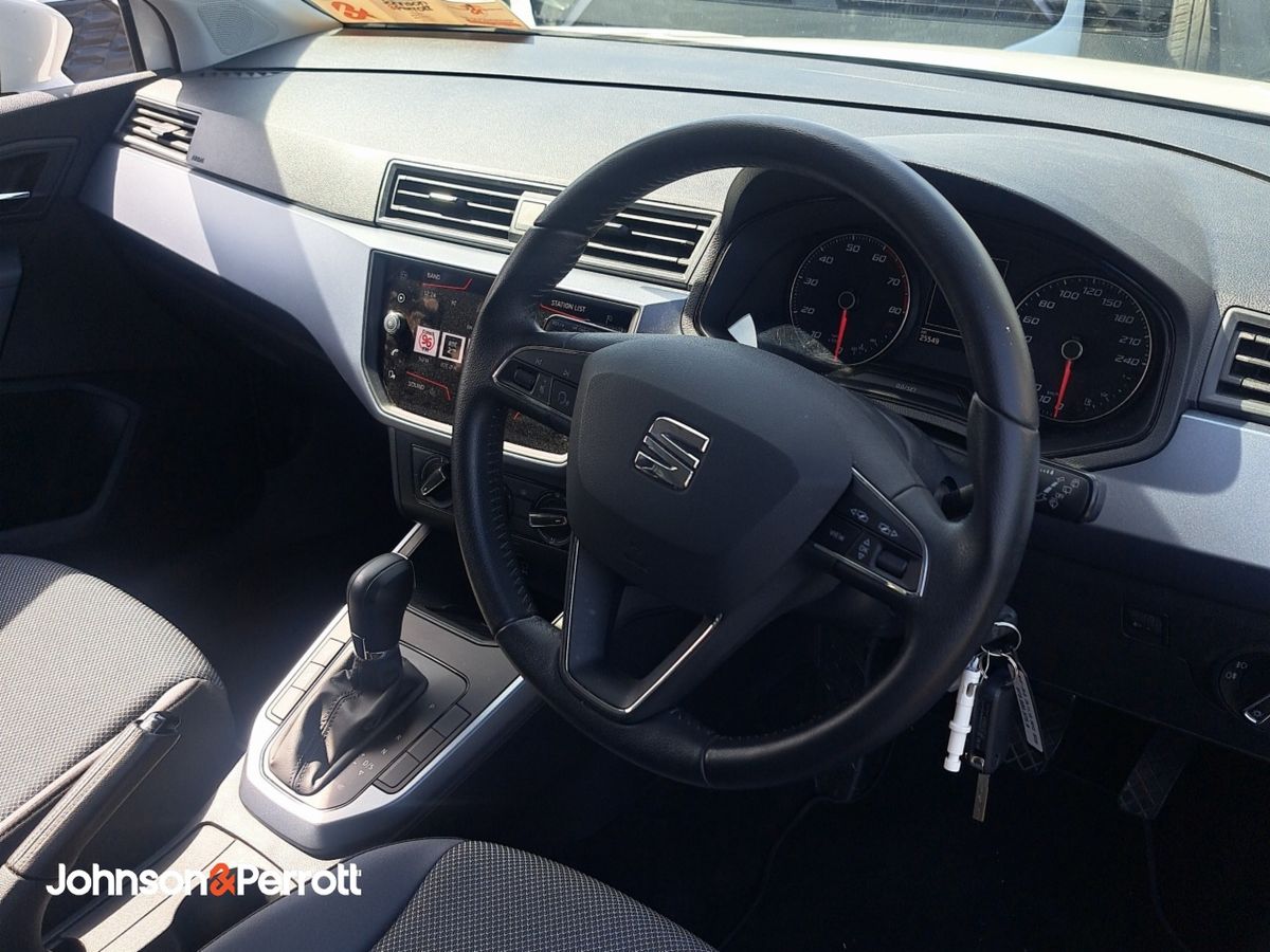 SEAT Arona 1.0TSI 110hp DSG SE Auto